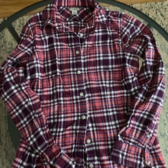 LL Bean Button Down - Picture 4 of 4